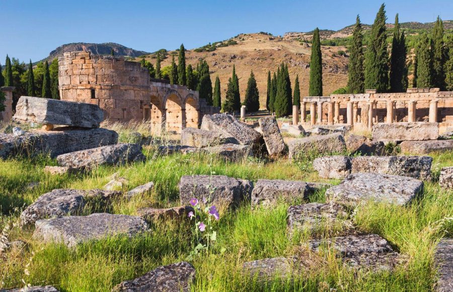 Hierapolis-Denizli-Province-Turkey-Ruins-of-the-ancient-city-The-northern-Roman-Gate