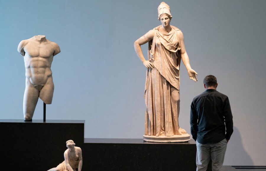 Interior-of-the-Louvre-Abu-Dhabi-at-Saadiyat-Island-Cultural-District-in-Abu-Dhabi-UAE