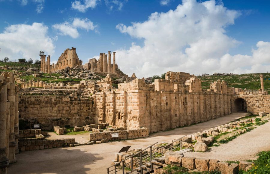 Old-ruins-Jerash-Jordan