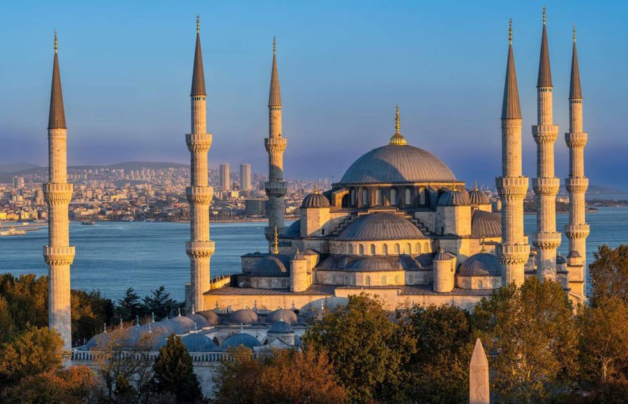 Turkey-Istanbul-historic-center-classified-as-World-Heritage-by-UNESCO-Sultanahmet-district-Sultan-Ahmet-Camii-Blue-Mosque