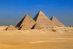 View-of-The-Khephren-Pyramid-The-Mycerinus-Pyramid-and-The-Great-Pyramid-at-Giza-Cairo-Pyramids-of-Giza-Egypt 15 Day Egypt & Turkey Tour with Siwa Oasis, White Desert & Gobeklitepe