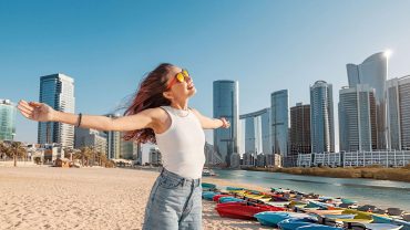 Dubai Culture & Customs: Traditions and Etiquette