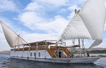 Djed Zekrayat Nile Dahabiya