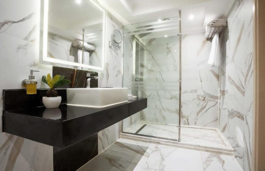 sun-times-nile-cruise-toilet